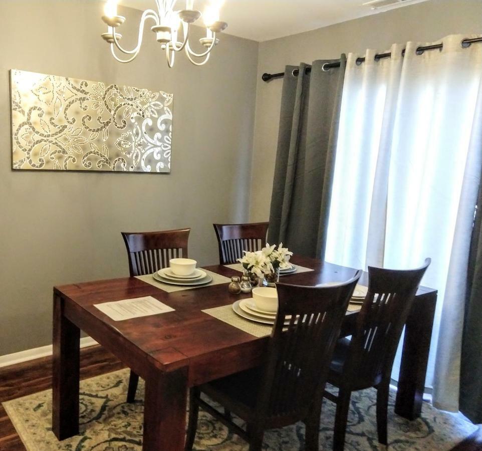 Delightful Townhome - Central Raleigh Location Exterior foto